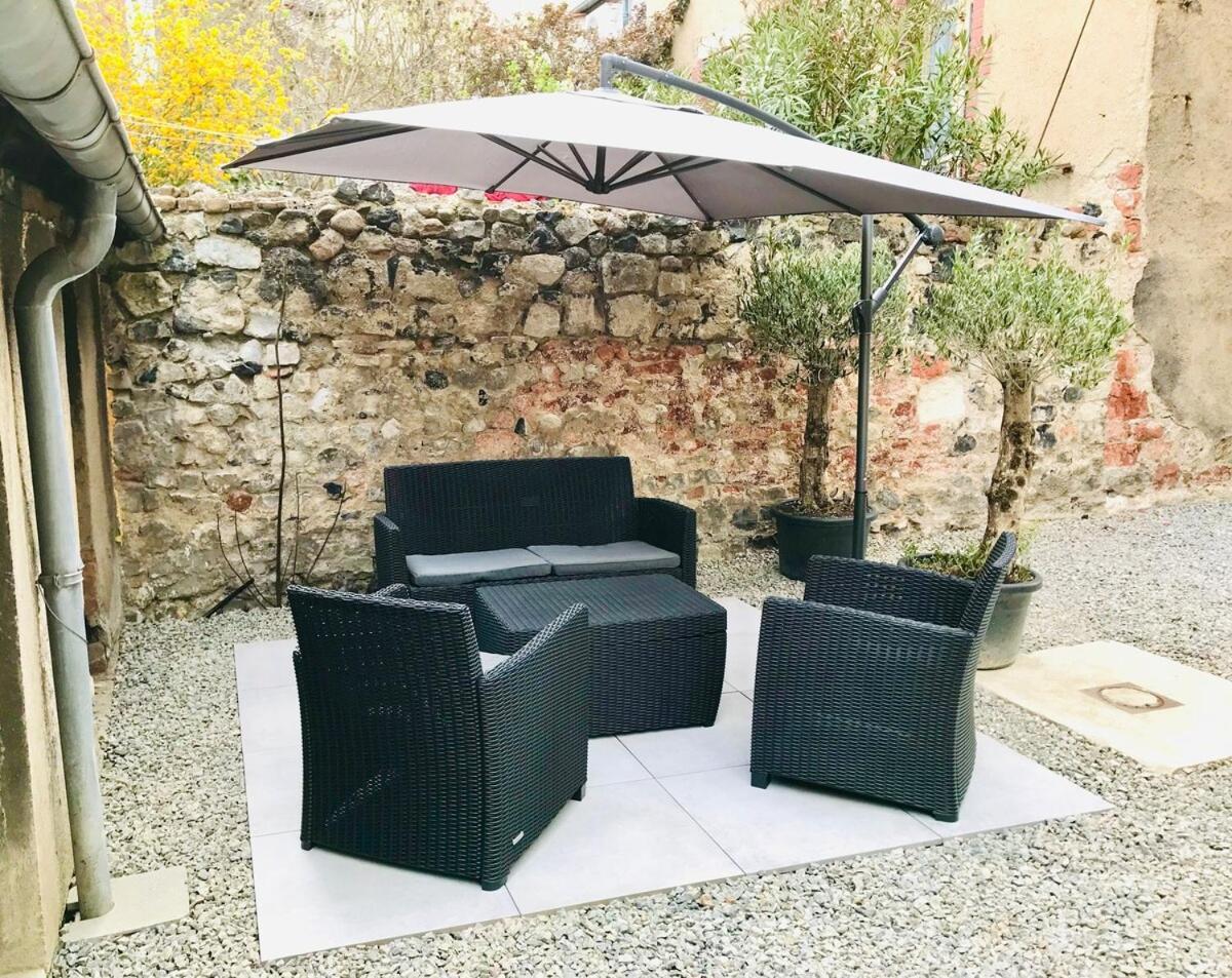 Le Rétro Bohème - Tout Confort - Arrivée Autonome Montluçon Exterior foto